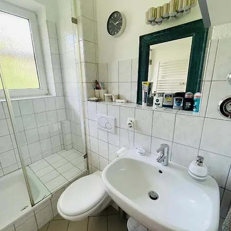 Messezimmer Privatzimmer Mit Eigenem Bad